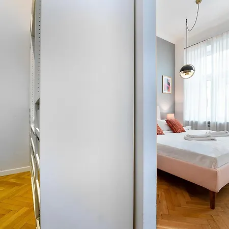Wilcza Street Beautiful Super Apartamento *